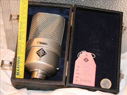 Neumann-M49U